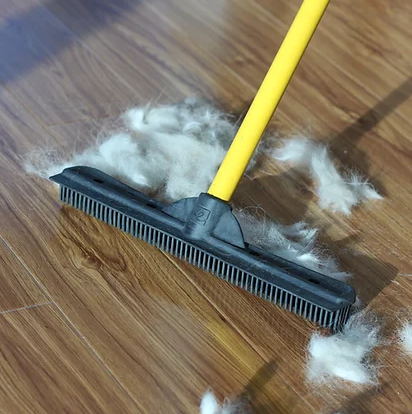 FURemover Broom